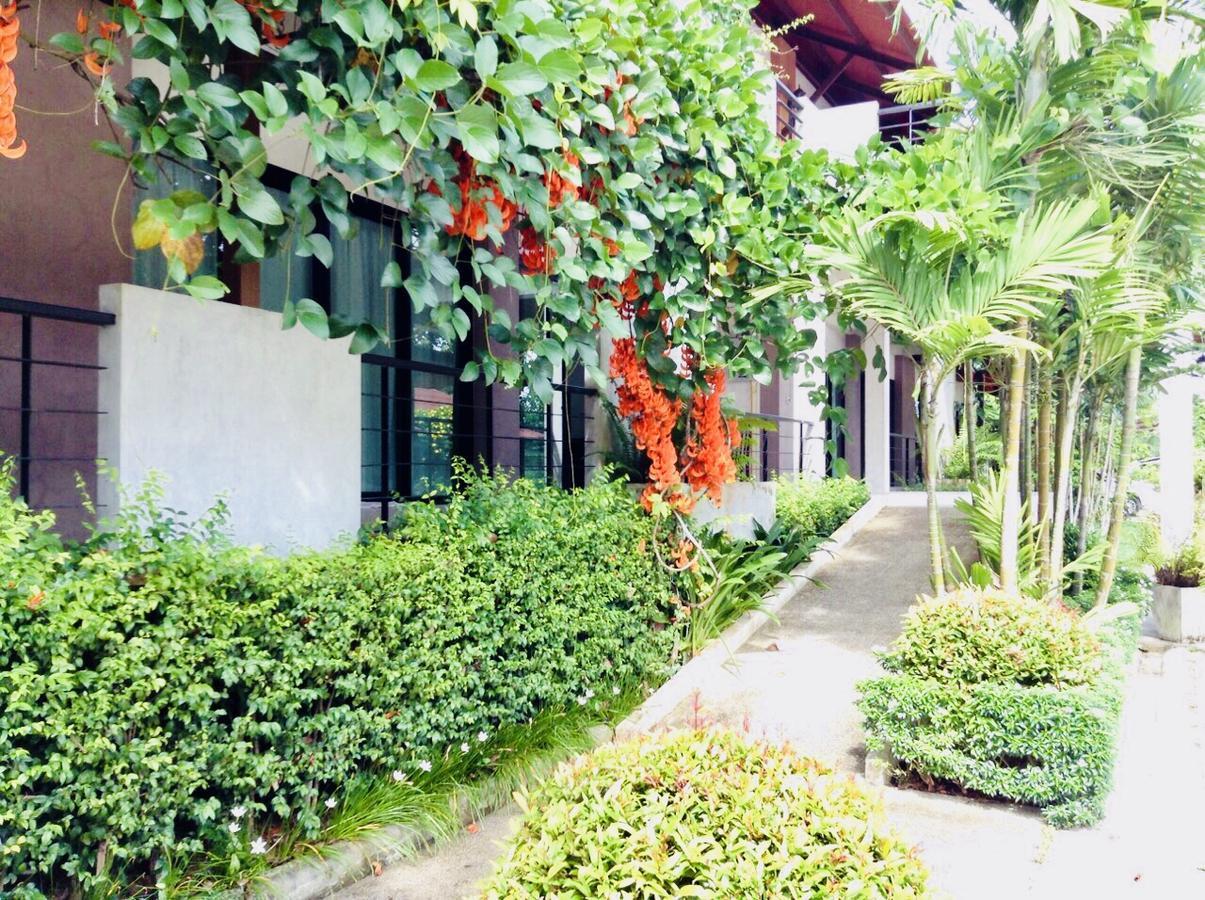Wassana Sitdharma Guesthouse Trang Exteriör bild