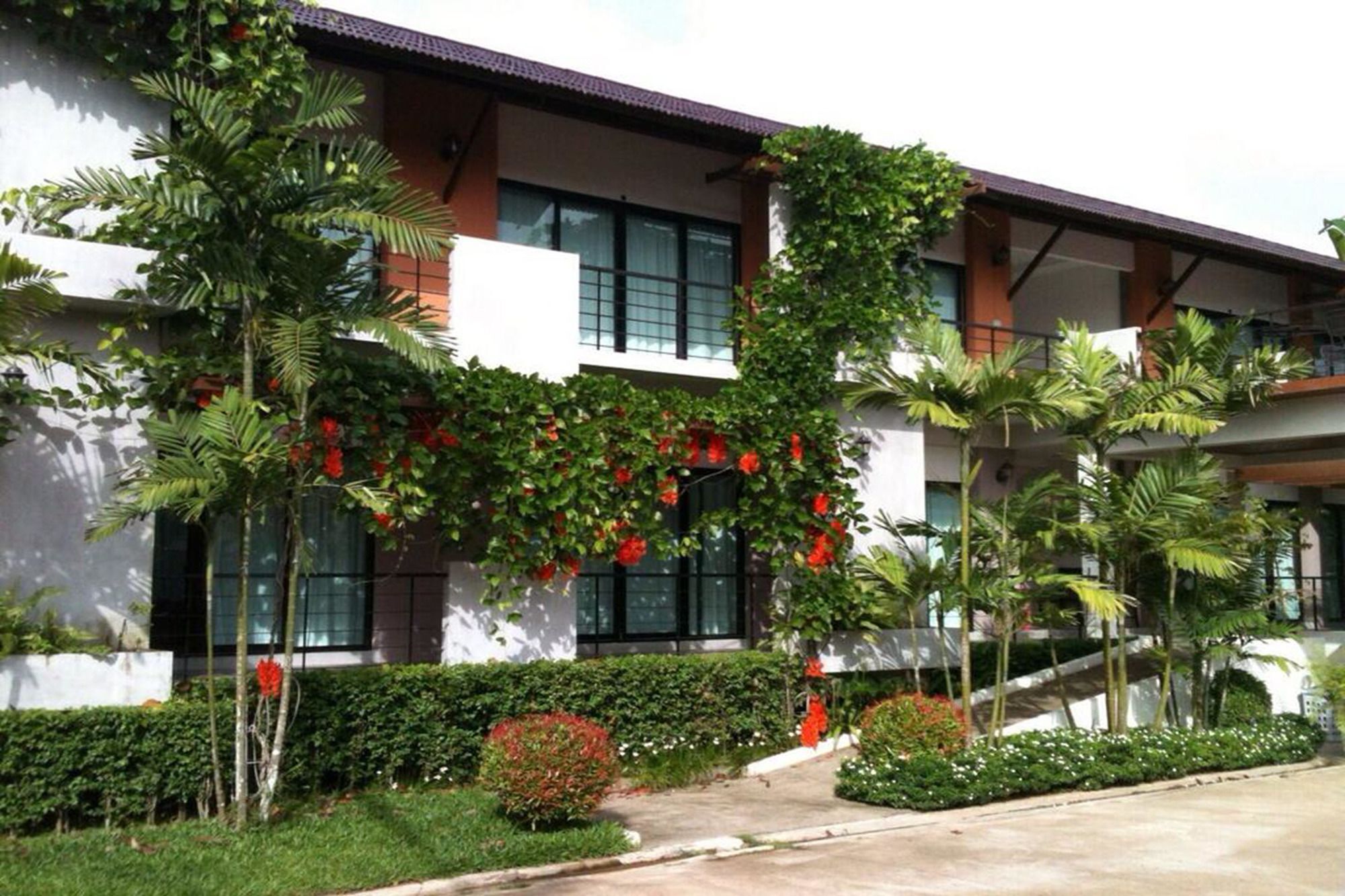 Wassana Sitdharma Guesthouse Trang Exteriör bild